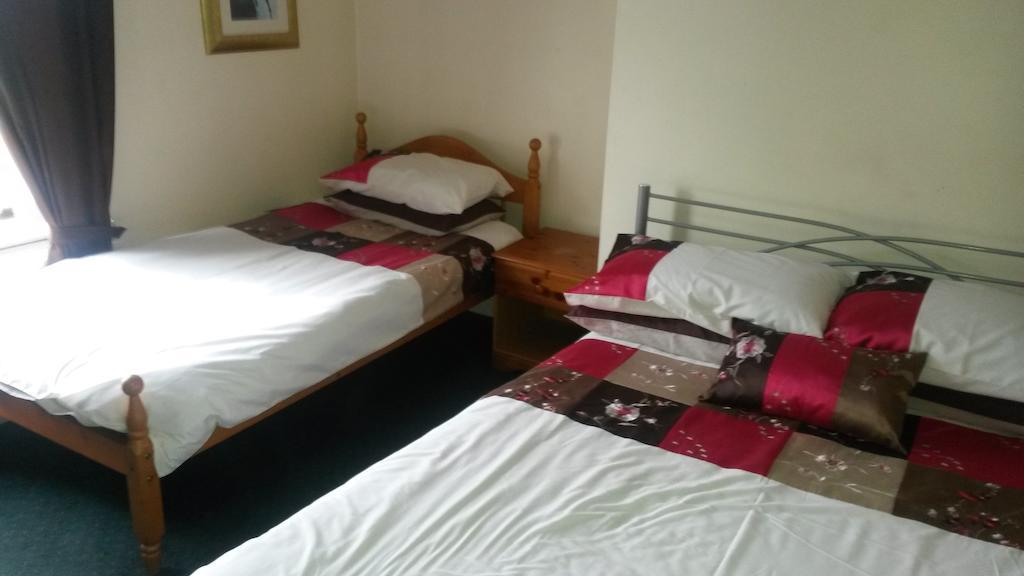 Hôtel The Friar Tucks à Gloucester Chambre photo