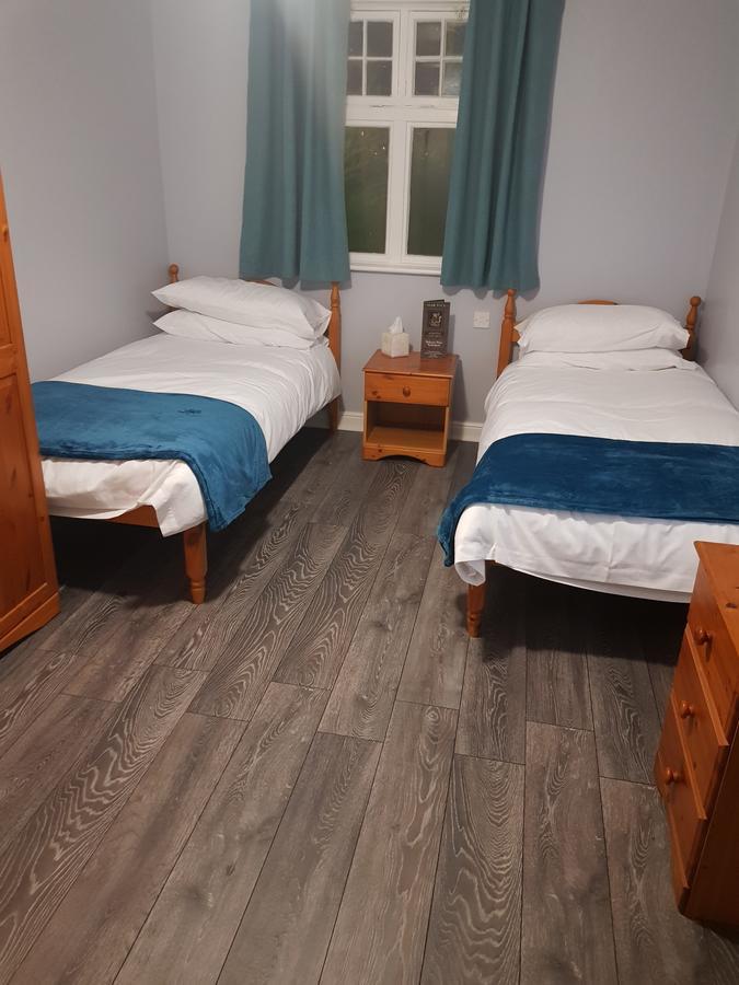 Hôtel The Friar Tucks à Gloucester Extérieur photo